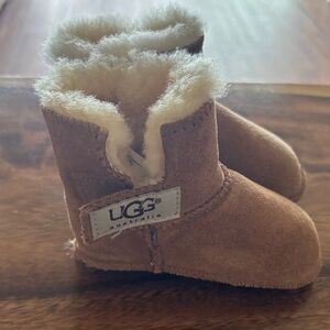 UGG Kids Chestnut Brown Shearling Lined Booties